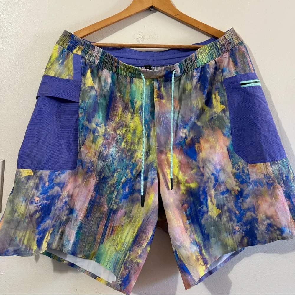 lululemon athletica Multicolor Men's Hybrid Shorts with Purple Pockets